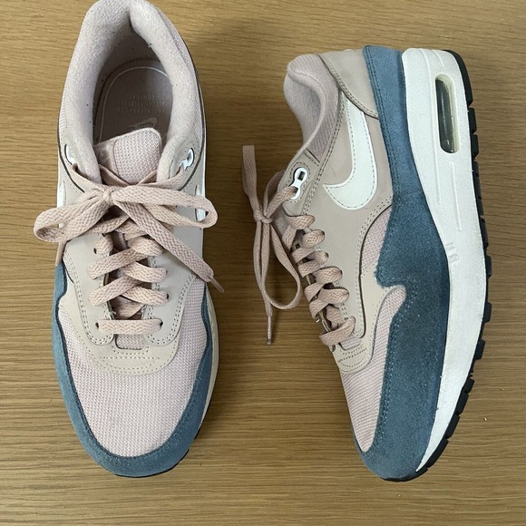 Women's Nike Size 8.5 Air Max 1 Sneakers Shoes Celestial Teal Particle Beige - Picture 4 of 9